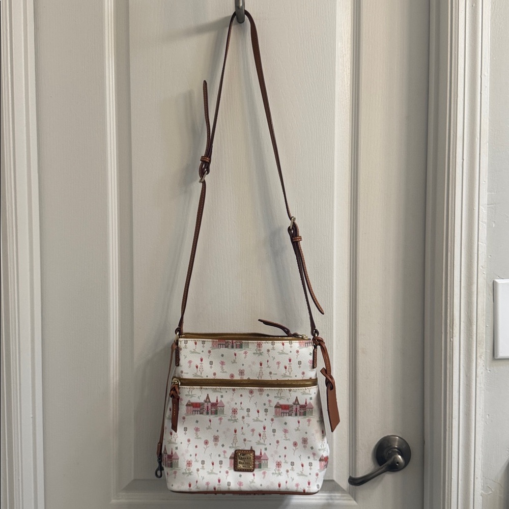 Dooney & Bourke Biltmorw Flowers Crossbody